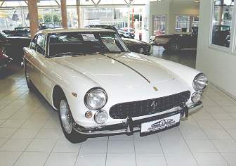 Ferrari_250_GTE_1.jpg (14310 bytes)